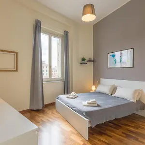 Near The Port-elegante Con Vista Sui Canali Appartement Livourne